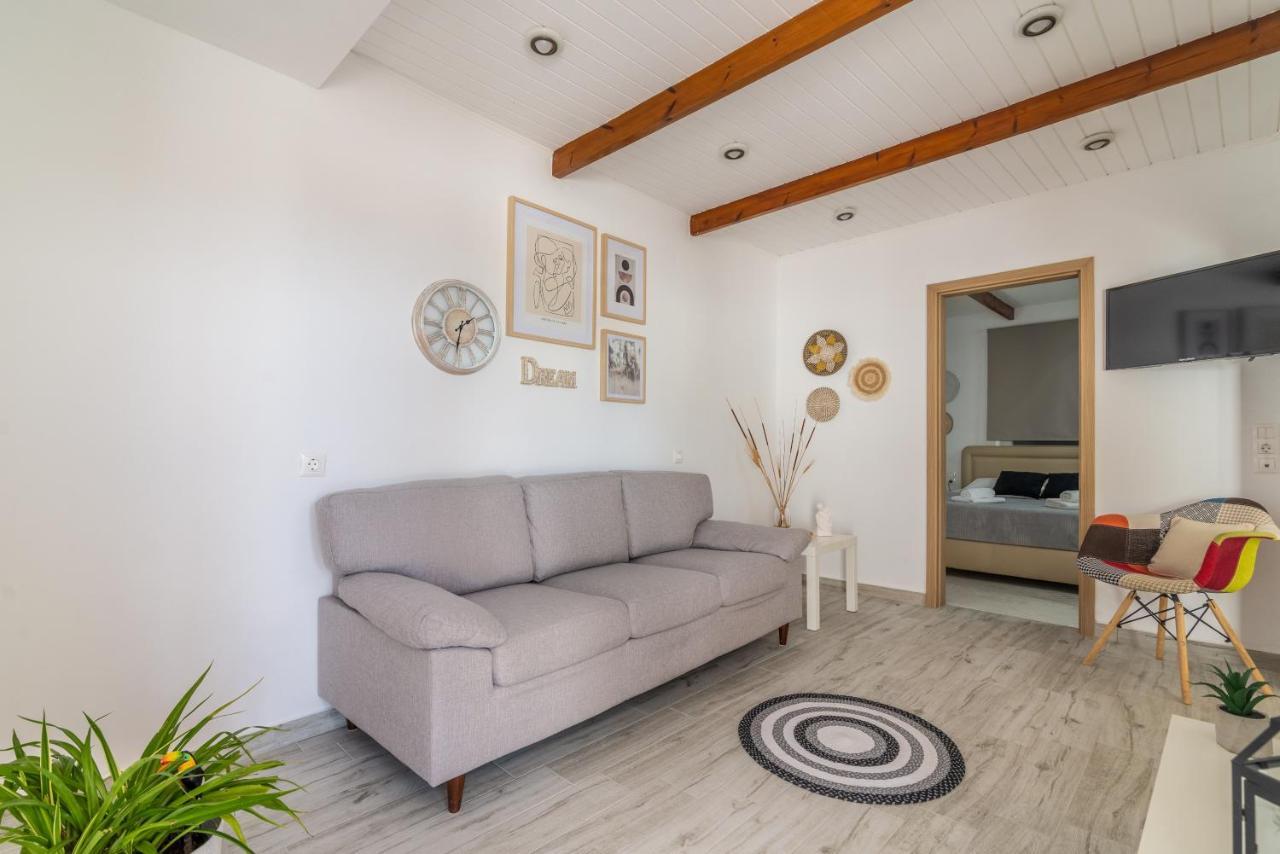 The House 4 * Kandiye